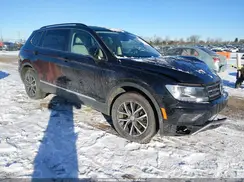 3VV3B7AX4JM205283 2018 VOLKSWAGEN TIGUAN