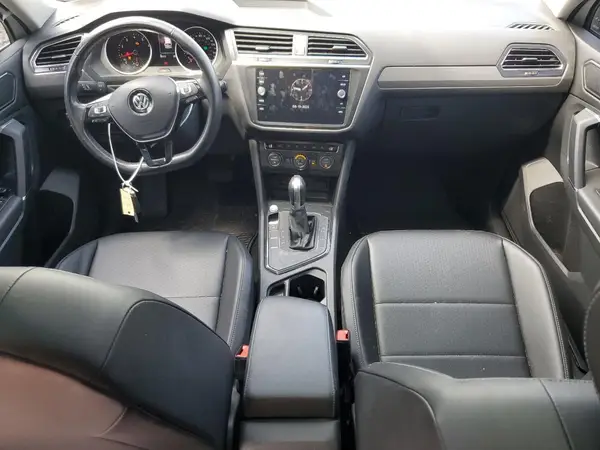 3VV3B7AX4JM207499 2018 VOLKSWAGEN TIGUAN - Image 8