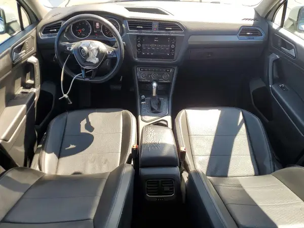 3VV3B7AX4JM217045 2018 VOLKSWAGEN TIGUAN - Image 8