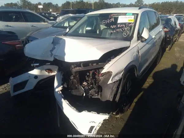 3VV3B7AX4KM019261 2019 VOLKSWAGEN TIGUAN - Image 2