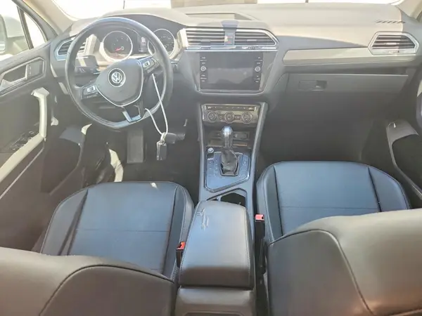 3VV3B7AX4KM023049 2019 VOLKSWAGEN TIGUAN - Image 8