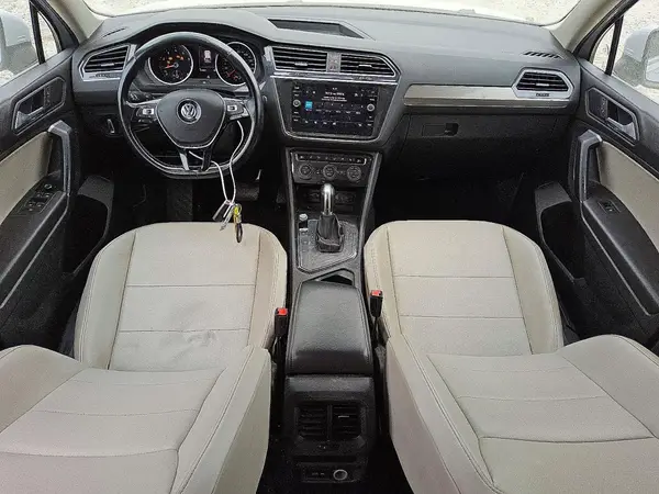 3VV3B7AX4KM030406 2019 VOLKSWAGEN TIGUAN - Image 8