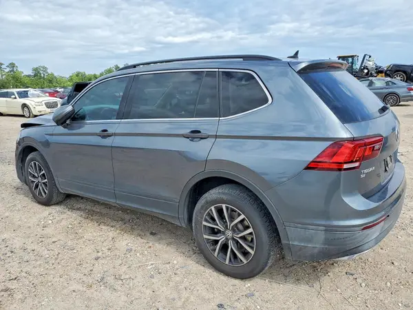 3VV3B7AX4KM030616 2019 VOLKSWAGEN TIGUAN - Image 2