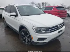 3VV3B7AX4KM033743 2019 VOLKSWAGEN TIGUAN