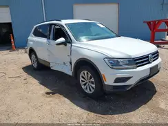 3VV3B7AX4KM063938 2019 VOLKSWAGEN TIGUAN