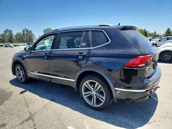 3VV3B7AX4KM064197 2019 VOLKSWAGEN TIGUAN - Image 2