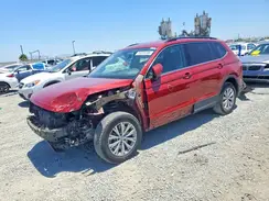 3VV3B7AX4KM080366 2019 VOLKSWAGEN TIGUAN