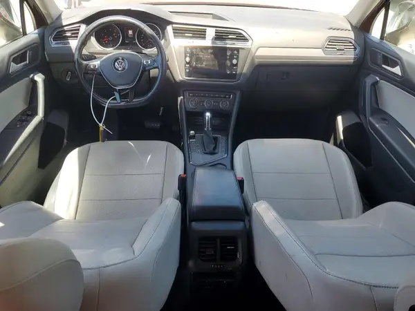3VV3B7AX4KM080366 2019 VOLKSWAGEN TIGUAN - Image 8