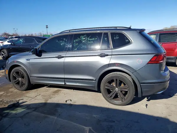 3VV3B7AX4KM082120 2019 VOLKSWAGEN TIGUAN - Image 2