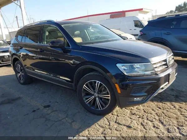 3VV3B7AX4KM100731 2019 VOLKSWAGEN TIGUAN - Image 1