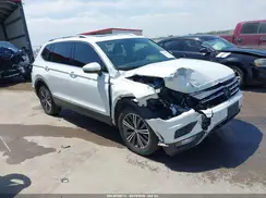 3VV3B7AX4KM105122 2019 VOLKSWAGEN TIGUAN