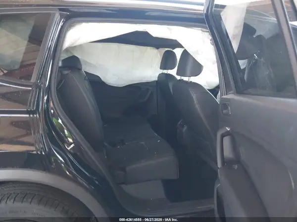 3VV3B7AX4KM105881 2019 VOLKSWAGEN TIGUAN - Image 8