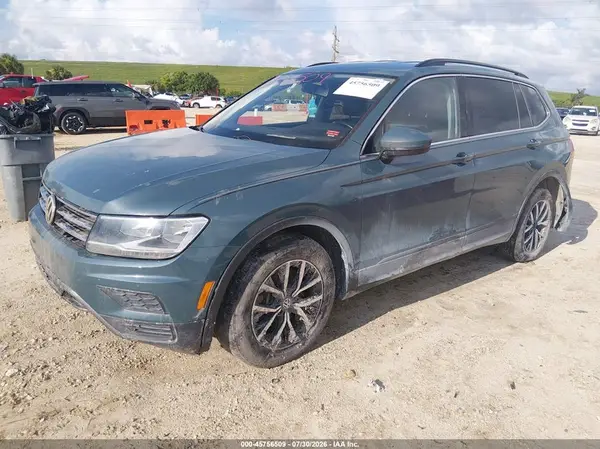 3VV3B7AX4KM131431 2019 VOLKSWAGEN TIGUAN - Image 2