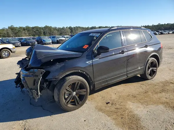 3VV3B7AX4KM151260 2019 VOLKSWAGEN TIGUAN - Image 1