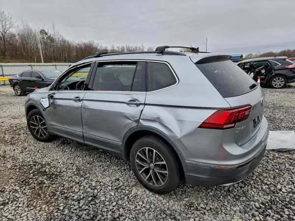 3VV3B7AX4LM017530 2020 VOLKSWAGEN TIGUAN - Image 2