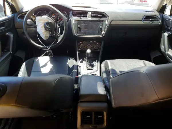 3VV3B7AX4LM019021 2020 VOLKSWAGEN TIGUAN - Image 8