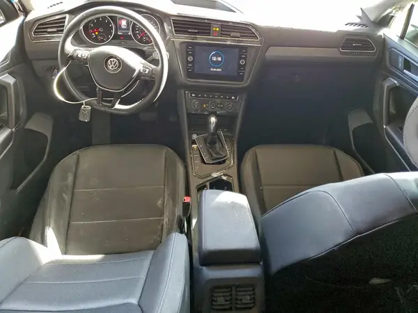 3VV3B7AX4LM042315 2020 VOLKSWAGEN TIGUAN - Image 8
