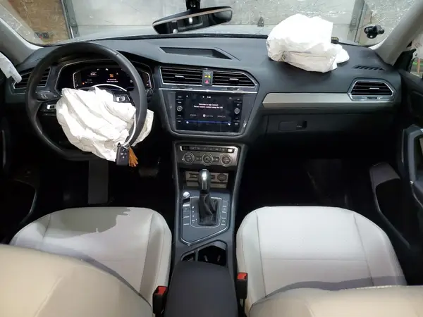 3VV3B7AX4LM062936 2020 VOLKSWAGEN TIGUAN - Image 8
