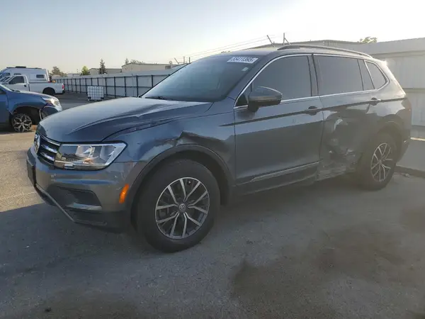 3VV3B7AX4LM067201 2020 VOLKSWAGEN TIGUAN - Image 1
