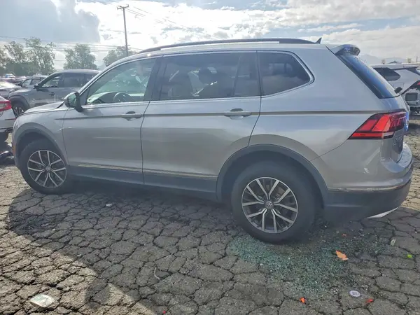 3VV3B7AX4LM093510 2020 VOLKSWAGEN TIGUAN - Image 2
