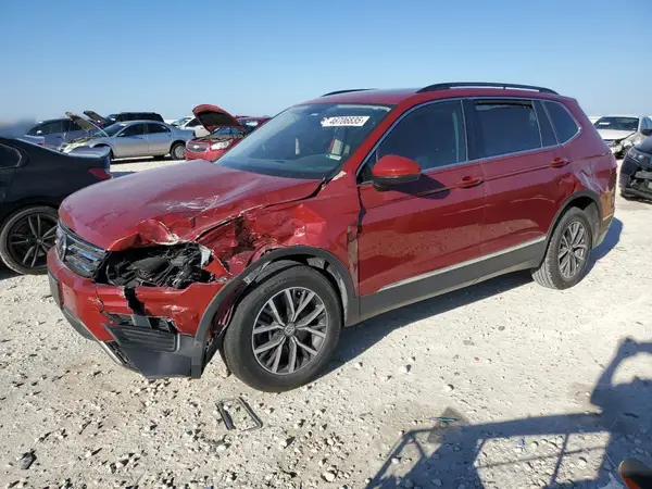 3VV3B7AX4LM096570 2020 VOLKSWAGEN TIGUAN - Image 1