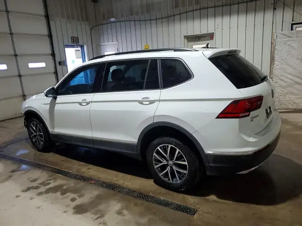 3VV3B7AX4LM096939 2020 VOLKSWAGEN TIGUAN - Image 2