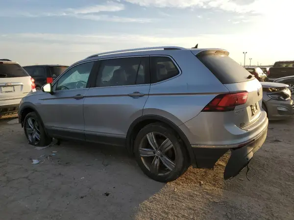 3VV3B7AX4LM115845 2020 VOLKSWAGEN TIGUAN - Image 2