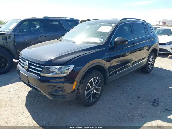 3VV3B7AX4LM124528 2020 VOLKSWAGEN TIGUAN - Image 2