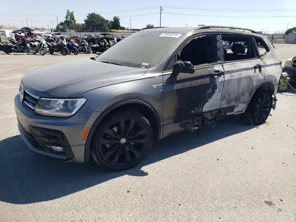 3VV3B7AX4LM142821 2020 VOLKSWAGEN TIGUAN - Image 1