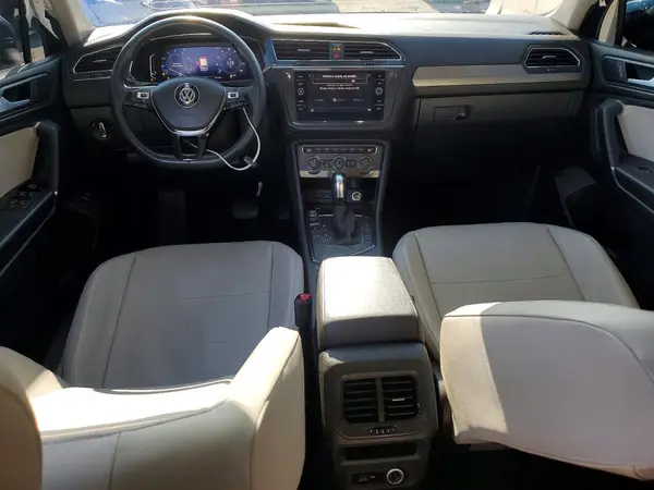 3VV3B7AX4LM158940 2020 VOLKSWAGEN TIGUAN - Image 8