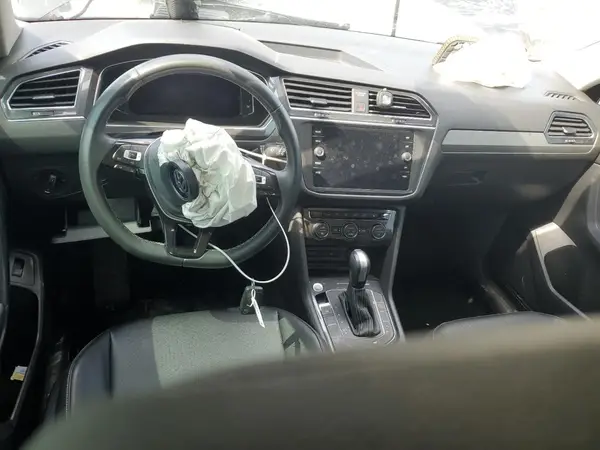 3VV3B7AX4MM032014 2021 VOLKSWAGEN TIGUAN - Image 8