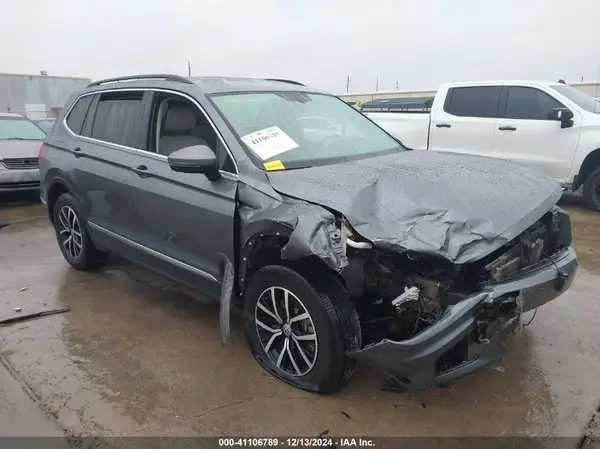 3VV3B7AX4MM044793 2021 VOLKSWAGEN TIGUAN - Image 1