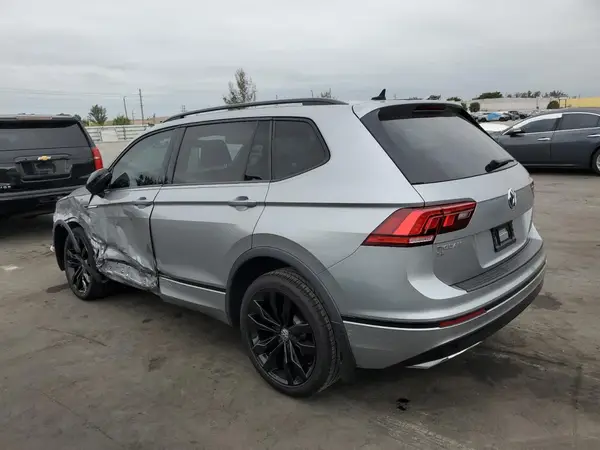 3VV3B7AX4MM110453 2021 VOLKSWAGEN TIGUAN - Image 2