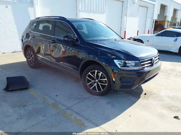 3VV3B7AX4MM115359 2021 VOLKSWAGEN TIGUAN - Image 1