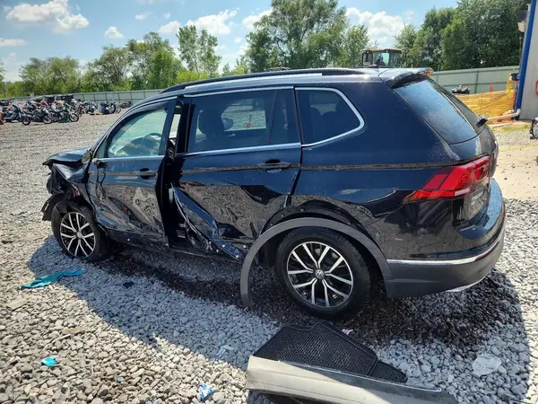 3VV3B7AX4MM125129 2021 VOLKSWAGEN TIGUAN - Image 2