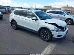 3VV3B7AX4MM136860 2021 VOLKSWAGEN TIGUAN