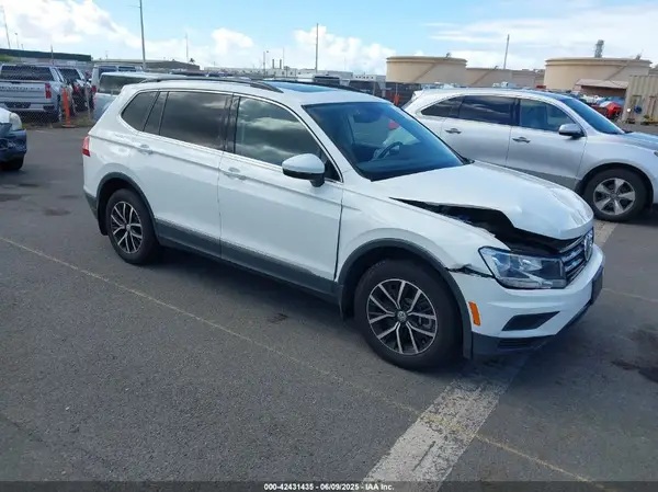 3VV3B7AX4MM136860 2021 VOLKSWAGEN TIGUAN - Image 1