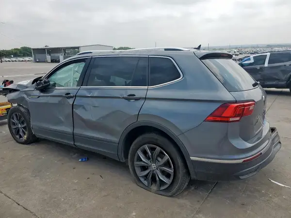 3VV3B7AX4NM013013 2022 VOLKSWAGEN TIGUAN - Image 2