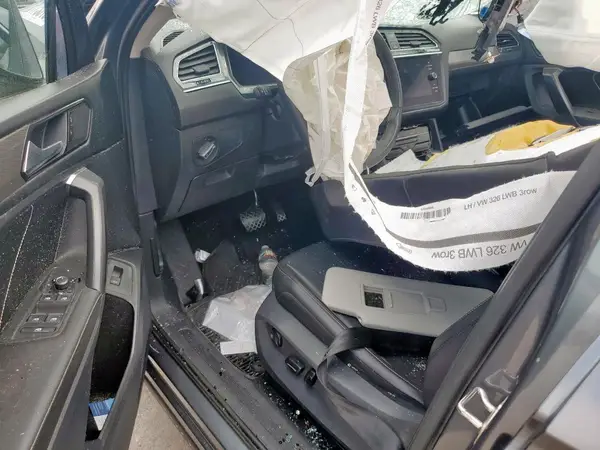 3VV3B7AX4NM013013 2022 VOLKSWAGEN TIGUAN - Image 8