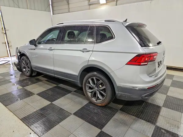3VV3B7AX4NM105836 2022 VOLKSWAGEN TIGUAN - Image 2