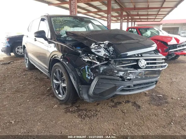 3VV3B7AX4NM109997 2022 VOLKSWAGEN TIGUAN - Image 1