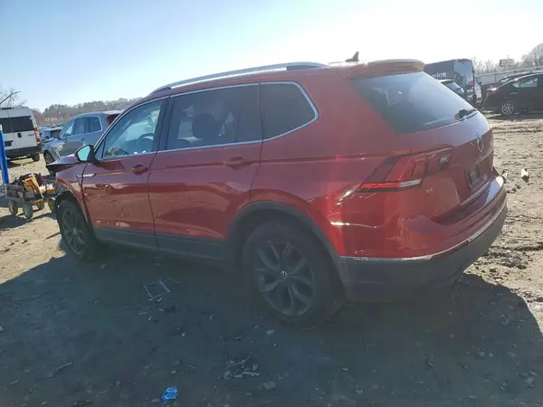 3VV3B7AX4NM175143 2022 VOLKSWAGEN TIGUAN - Image 2