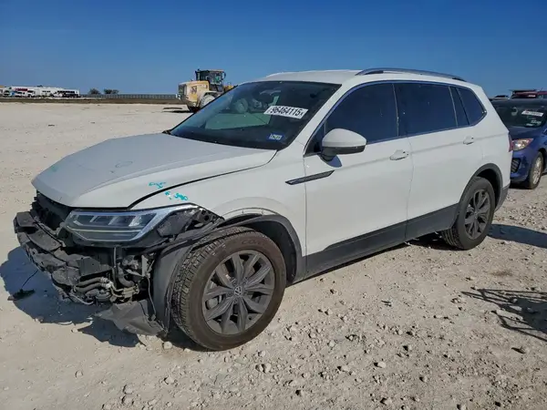 3VV3B7AX4NM176339 2022 VOLKSWAGEN TIGUAN - Image 1