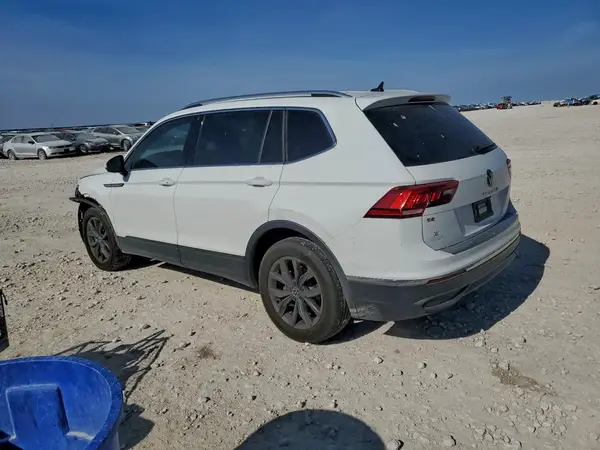 3VV3B7AX4NM176339 2022 VOLKSWAGEN TIGUAN - Image 2