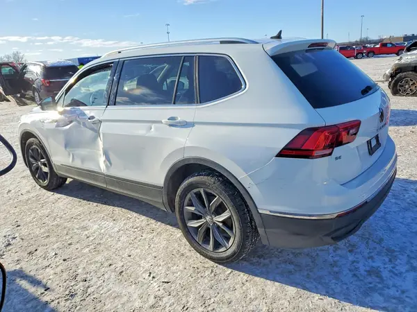 3VV3B7AX4NM177085 2022 VOLKSWAGEN TIGUAN - Image 2