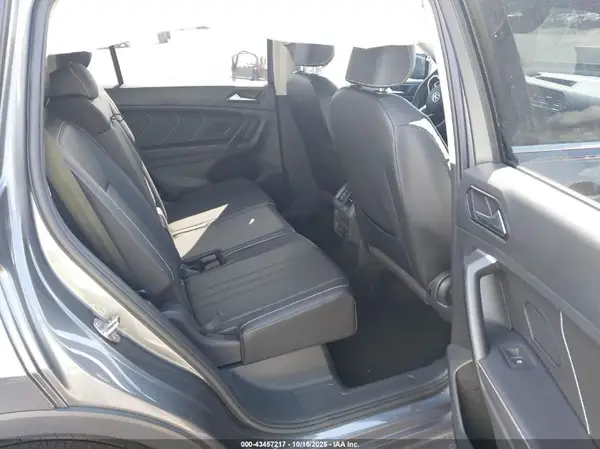 3VV3B7AX4PM061792 2023 VOLKSWAGEN TIGUAN - Image 8