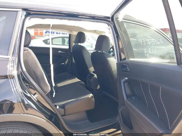 3VV3B7AX4PM061839 2023 VOLKSWAGEN TIGUAN - Image 8