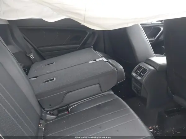 3VV3B7AX4PM095392 2023 VOLKSWAGEN TIGUAN - Image 8