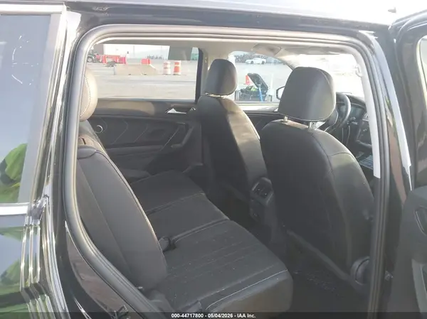 3VV3B7AX4PM131954 2023 VOLKSWAGEN TIGUAN - Image 8