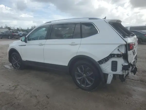 3VV3B7AX4RM005595 2024 VOLKSWAGEN TIGUAN - Image 2
